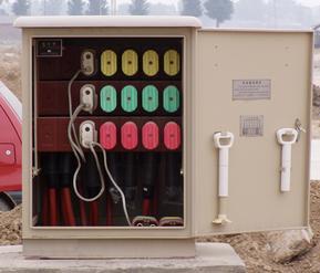 新軍藍電器 高壓與低壓電纜分接箱及控制按鈕的應用解析