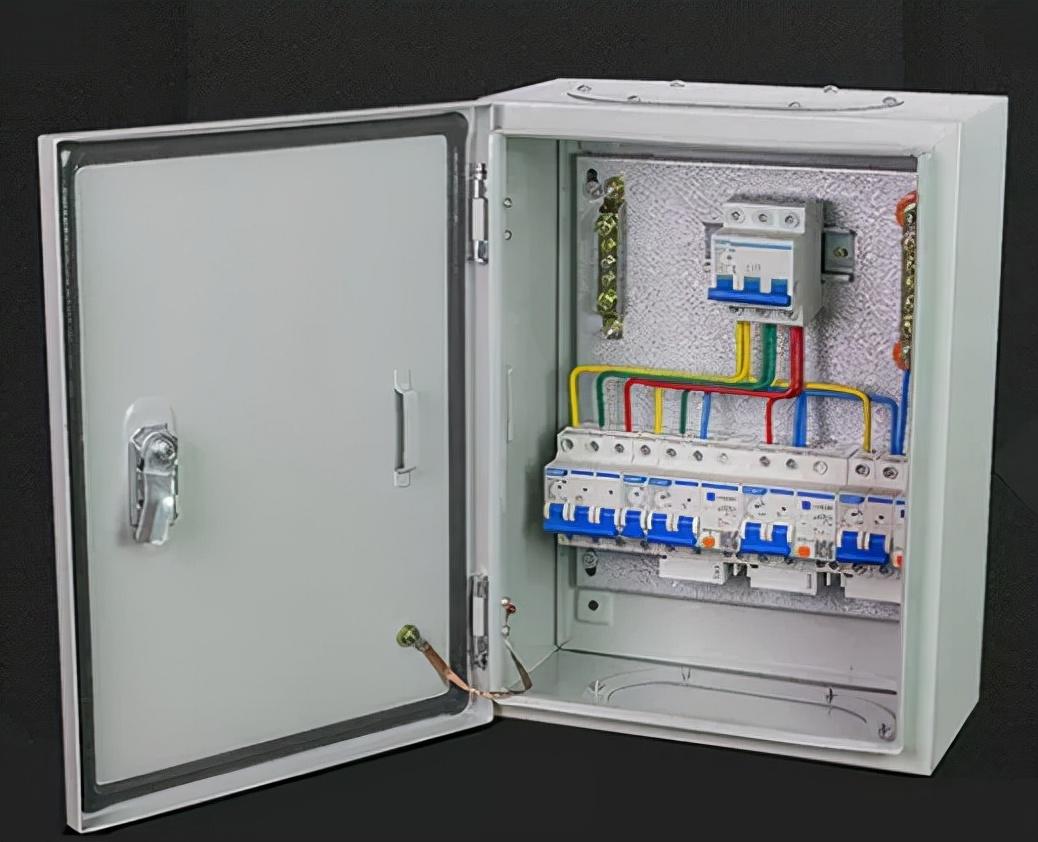 小小配電箱，安全隱患大！安全配置與科學使用指南